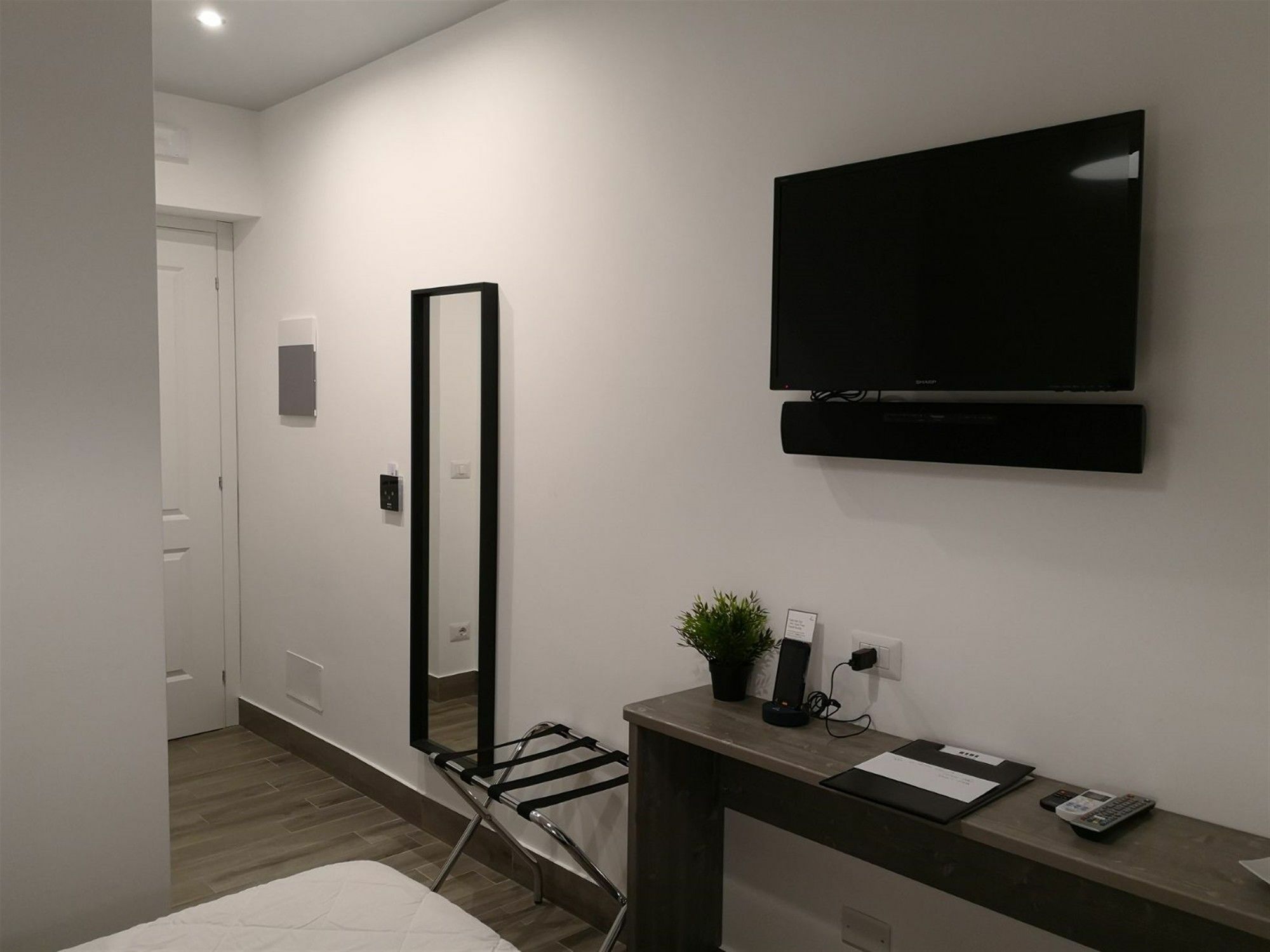 Clementi 18 Suites Rome Extérieur photo